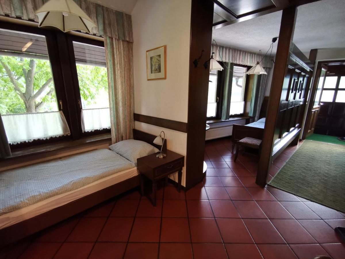 Apartmaji Mak Йесенице Екстериор снимка